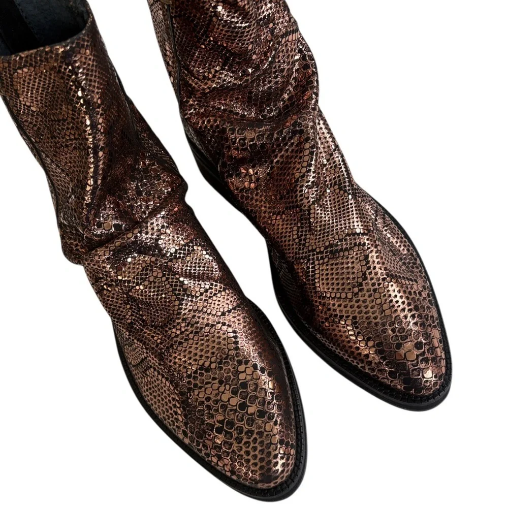 EUC Free People Leather Amarone Cooper Snakeskin Boots Size 7.5